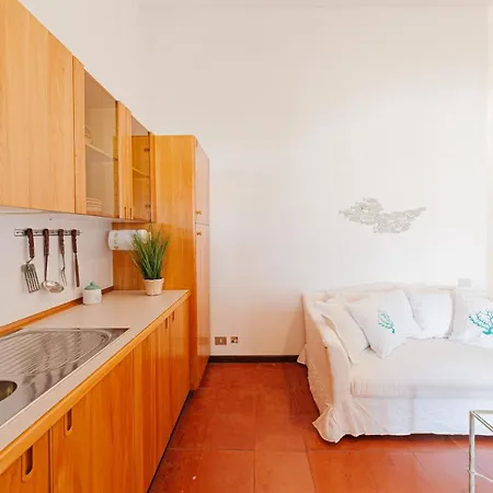 Marina Incantevole Vista Yacht 포르투 세르보