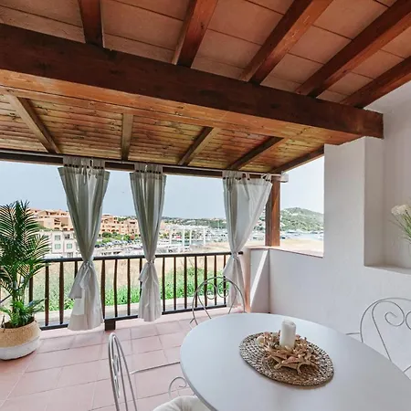 Marina Incantevole Vista Yacht Apartment Porto Cervo