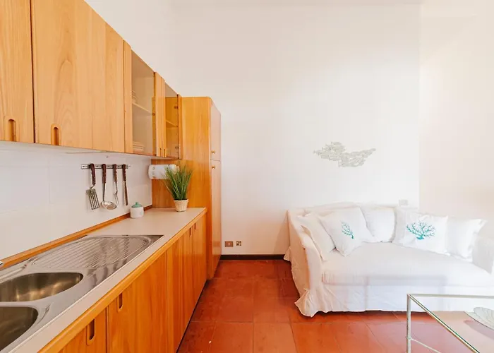 Marina Incantevole Vista Yacht 포르투 세르보